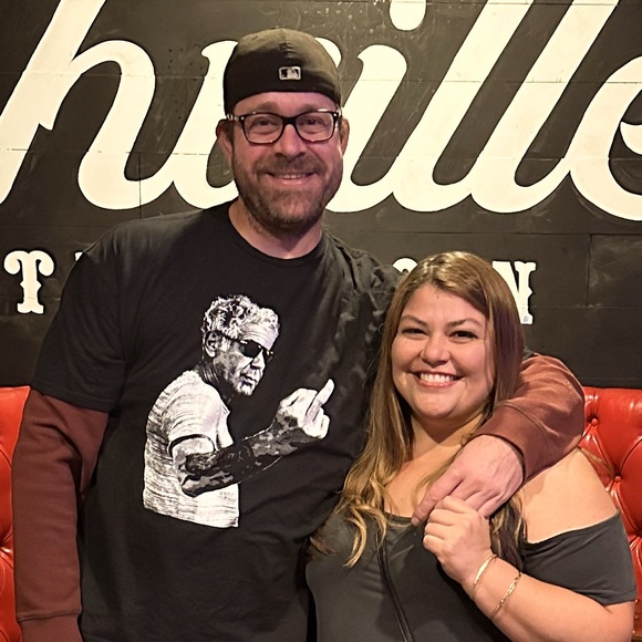 Meet your Posher, Beatriz - Picture 1 of 1